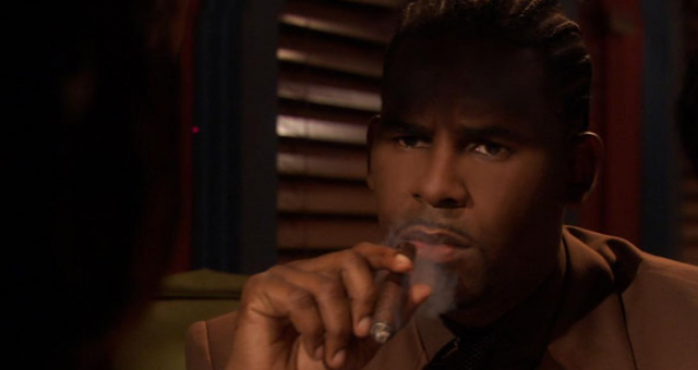 Watch R. Kelly | Trapped In The Closet