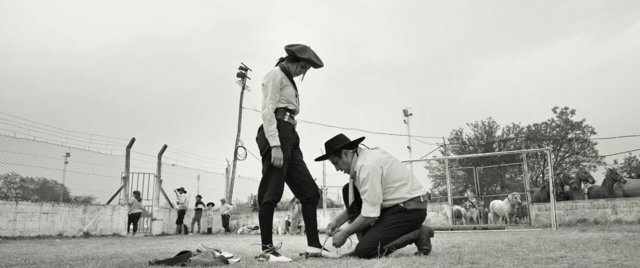 Watch Gaucho Gaucho