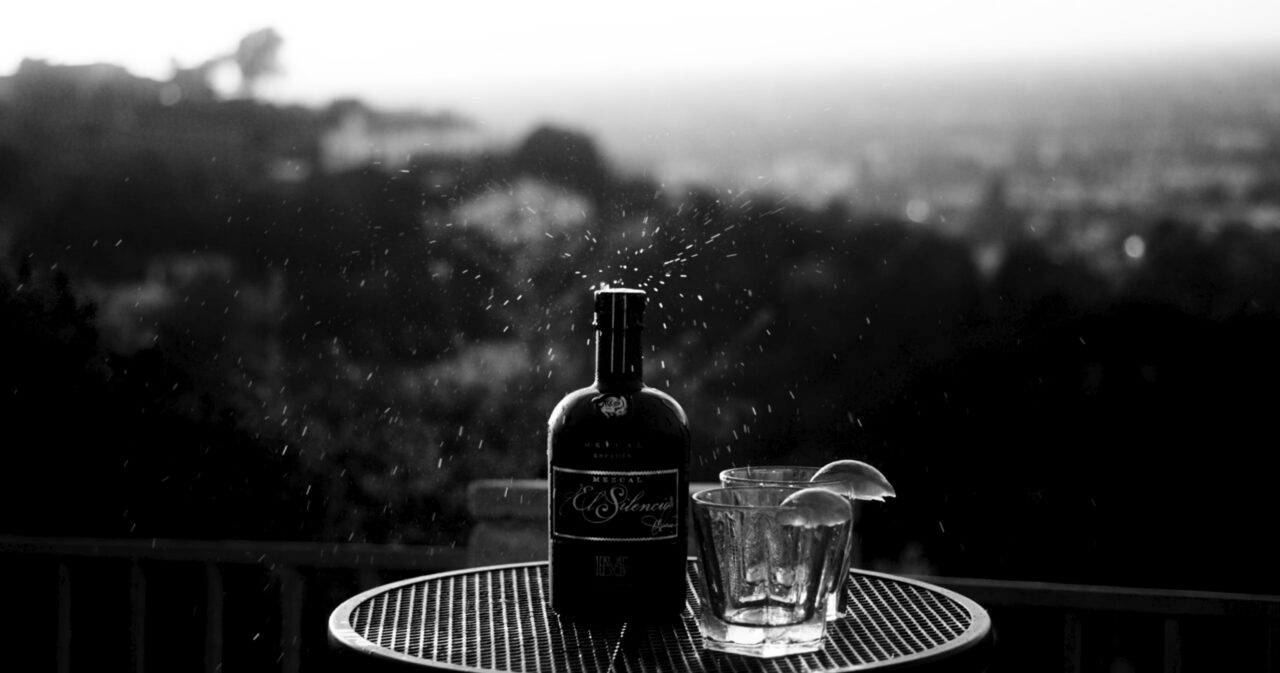Watch El Silencio